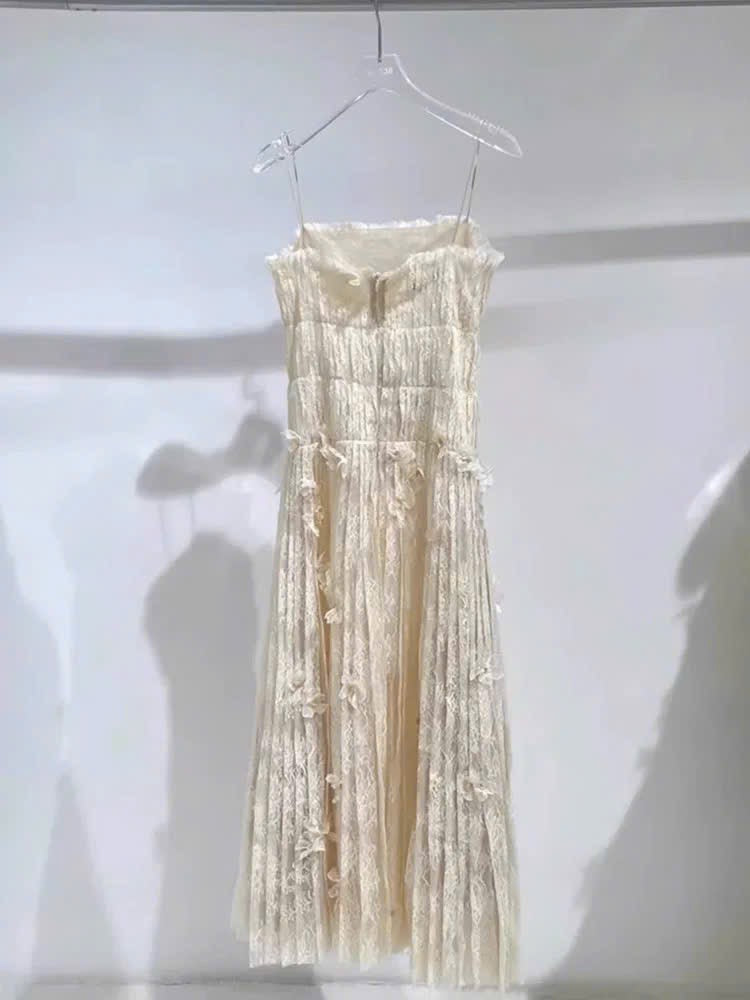 Đầm hai dây kem dài xếp ly nhỏ siêu đẹp 6067