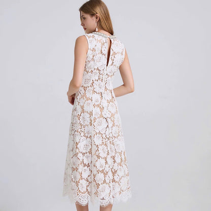 Đầm ren sát nách cổ đính hạt form lửng màu trắng 6077