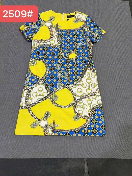 Đầm suông hoạ tiết dây xích màu xanh vàng 6985