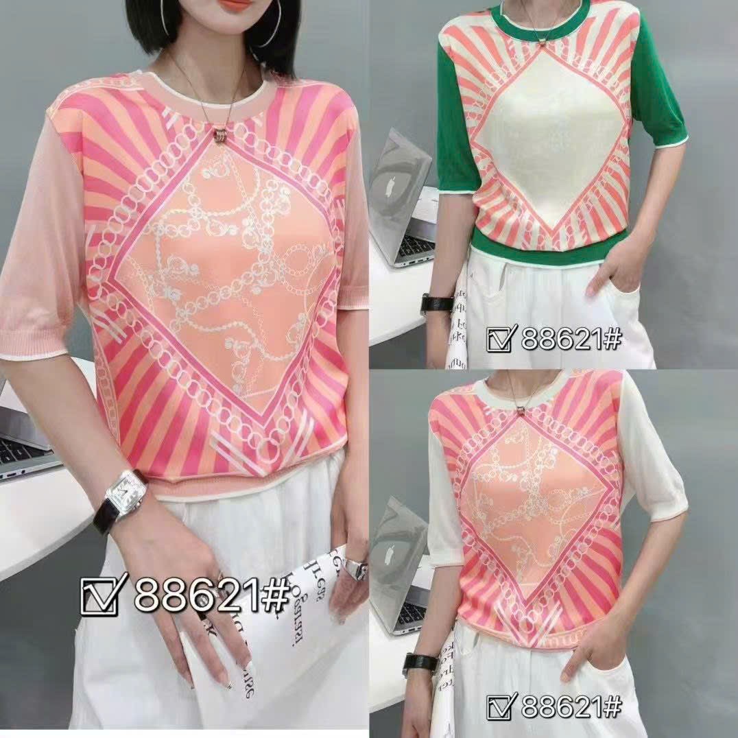 Áo Montoghi HM phối lụa họa tiết  tam giác Màu Xanh Lá 9136